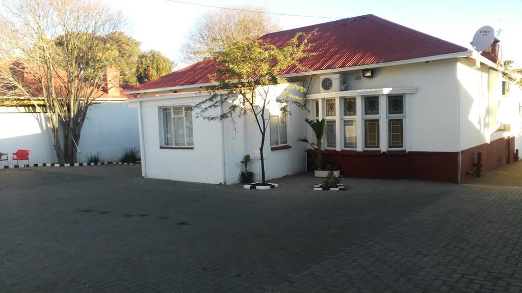 Valley Guest House Pretoria-Noord エクステリア 写真