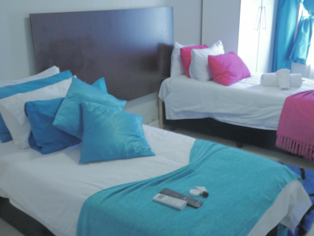 Valley Guest House Pretoria-Noord エクステリア 写真