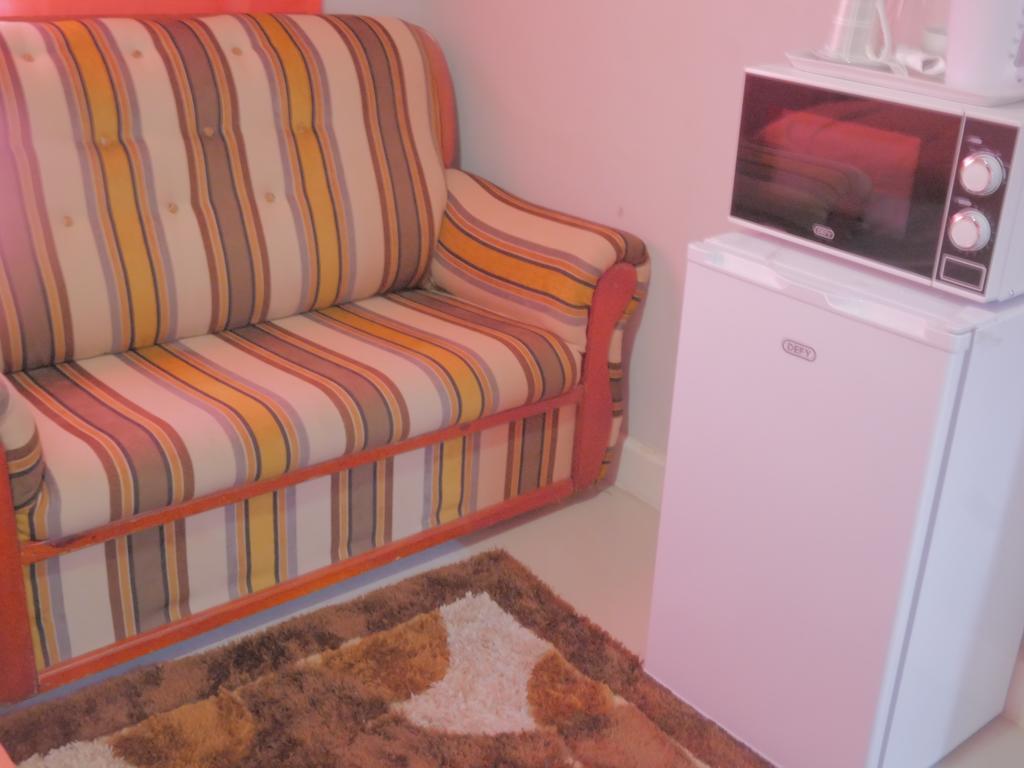 Valley Guest House Pretoria-Noord エクステリア 写真
