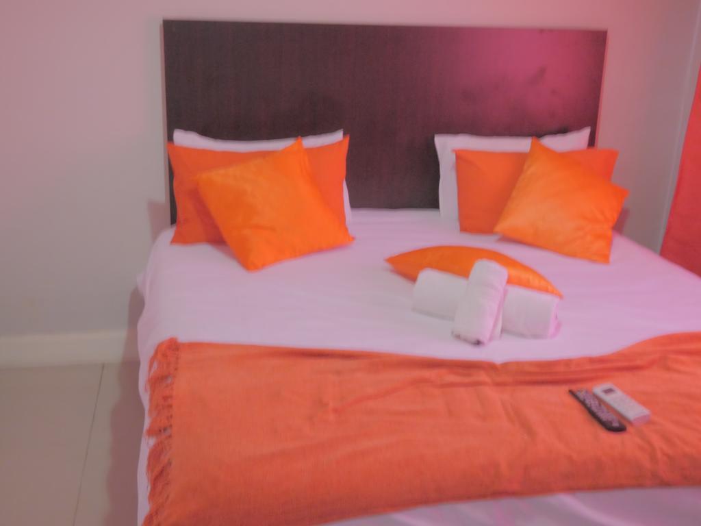 Valley Guest House Pretoria-Noord エクステリア 写真