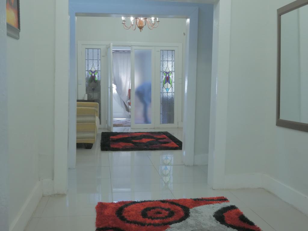 Valley Guest House Pretoria-Noord エクステリア 写真