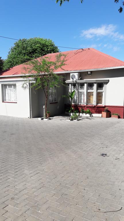 Valley Guest House Pretoria-Noord エクステリア 写真