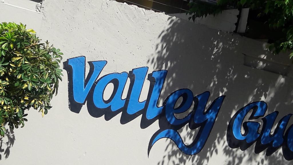 Valley Guest House Pretoria-Noord エクステリア 写真