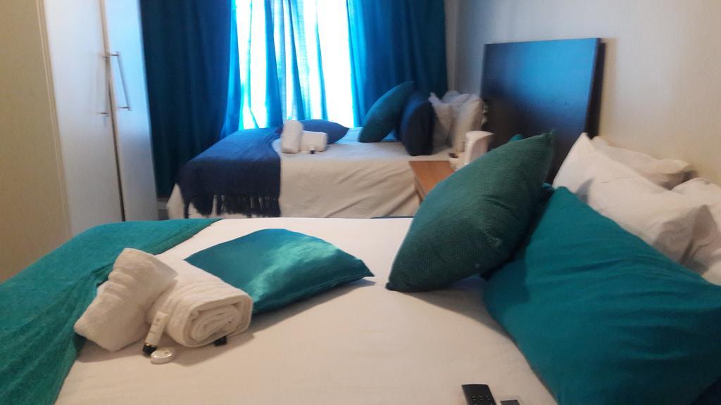 Valley Guest House Pretoria-Noord エクステリア 写真